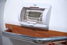 Магнитола с  боксом водонепроницаемым