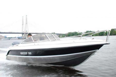 Катер GRIZZLY 580 DC