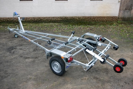 Trailer for boats and yachts V59L