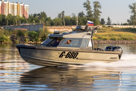 Катер GRIZZLY G680 PRO Twin
