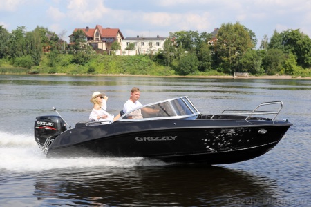 Boat GRIZZLY 500 DC